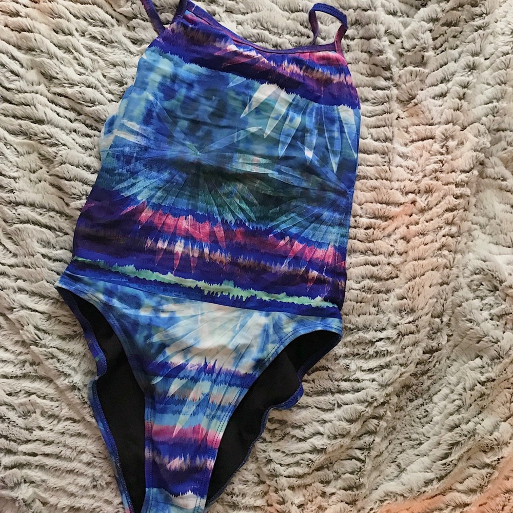 Jolyn • Fixed back onsie